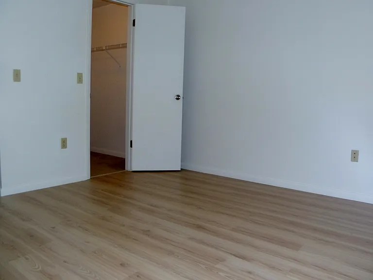 2125 SW 39th Way — Photo 13