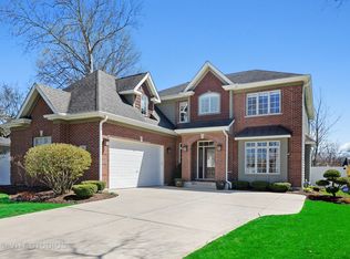 1502 Paula Ave, Wheaton, IL 60189