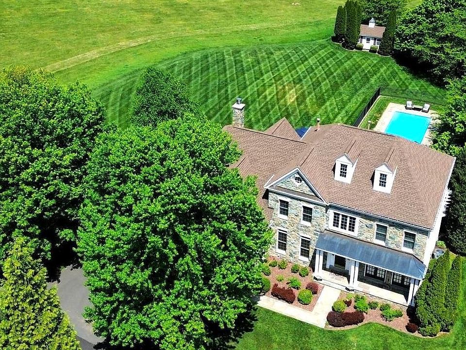 1st image of 24266 Sunny Meadow Ln
