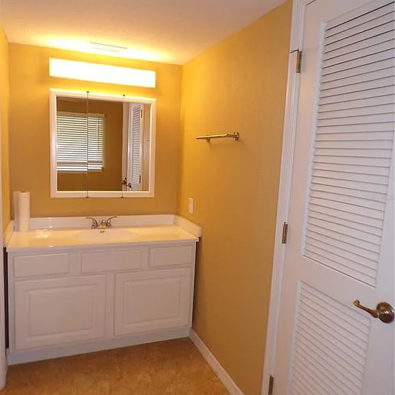 150 Harborside Ave #133 — Photo 10