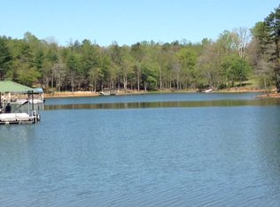 616 Lake Vista Dr, Blairsville, GA 30512