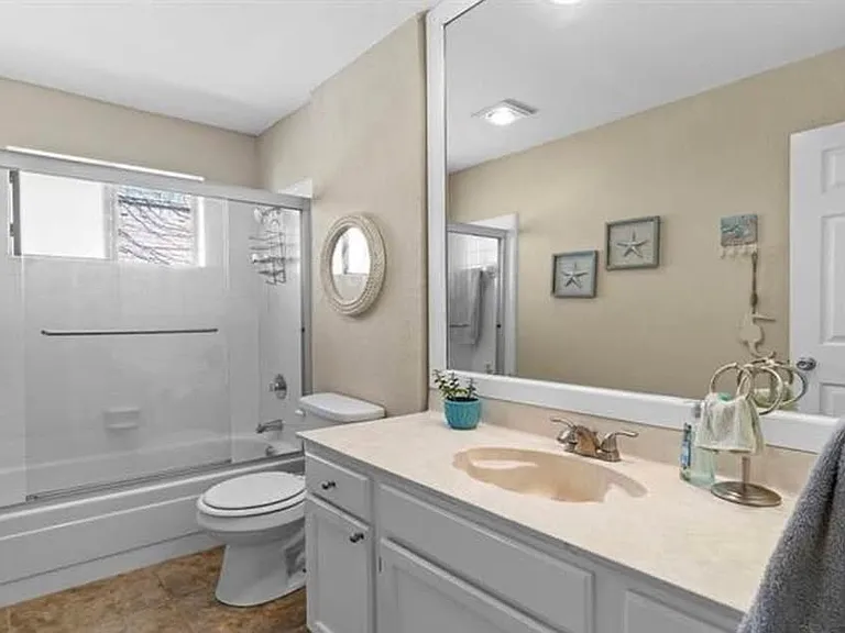 6704 Bellehaven Dr — Photo 17