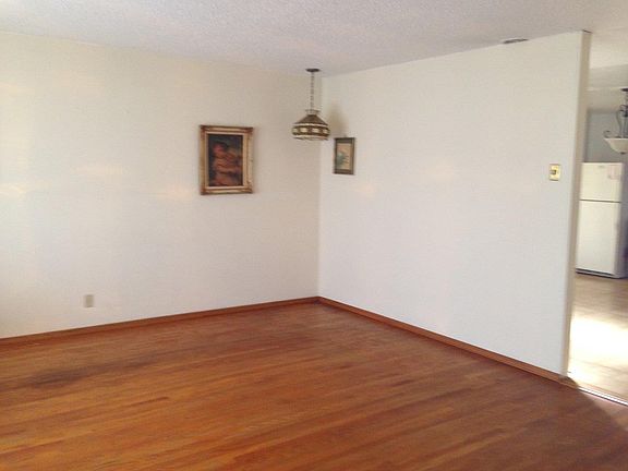 3rd image of 15012 Revilla Dr