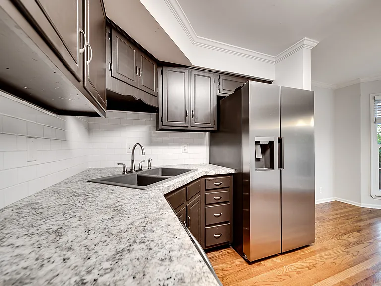 3028 Owendale Dr — Photo 14