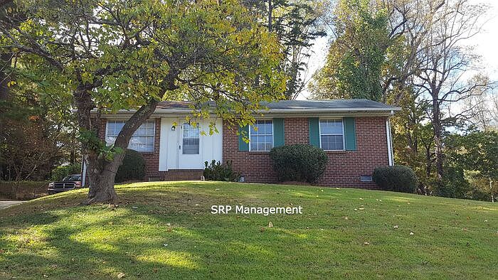 1st image of 1057 Parkview Dr