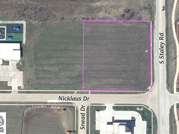 2nd image of 4202 Nicklaus Dr
