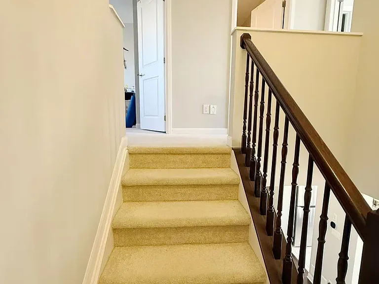 75 Aura Ave — Photo 11