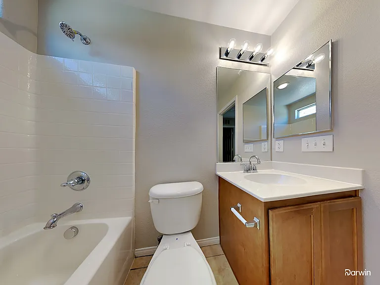 10591 Mann St — Photo 10