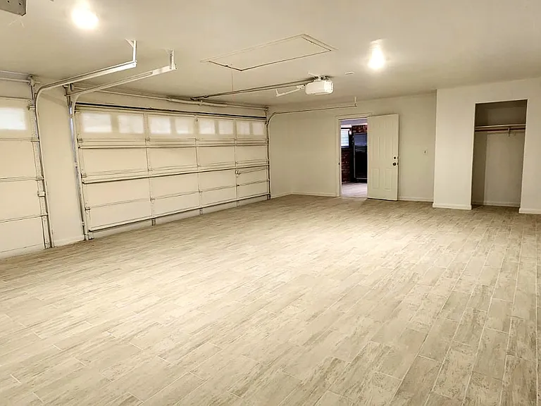 5727 Arbor Vitae Dr — Photo 16