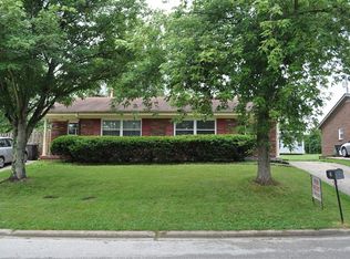 76 Holiday Rd, Winchester, KY 40391