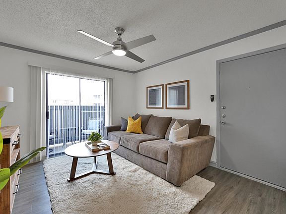 3rd image of 258 El Dorado Blvd