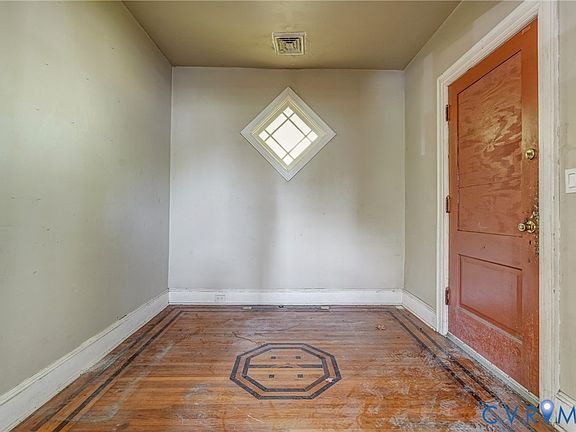 4th image of 1800 Randolph Ave