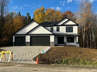 Kell Rd, Fairview, PA 16415