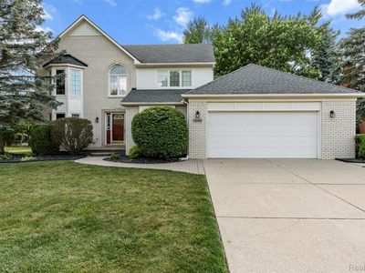 2896 Chippewa Ct, Troy, MI, 48085