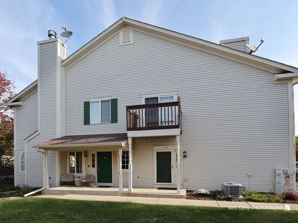 576 Windsor Dr #370, Fox Lake, IL 60020