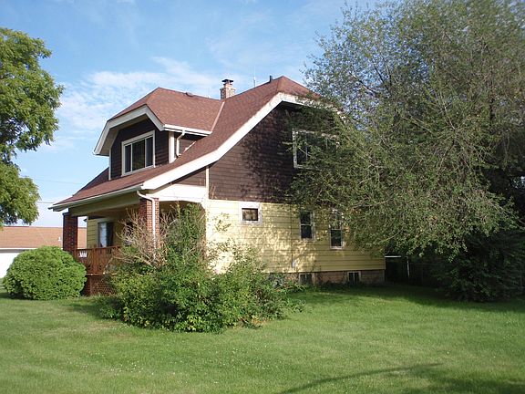 4th image of 2809 W Edgerton Ave #2811