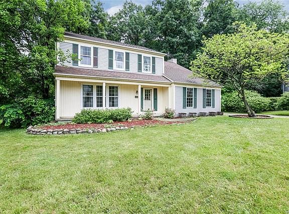 3rd image of 1731 Revere Ct