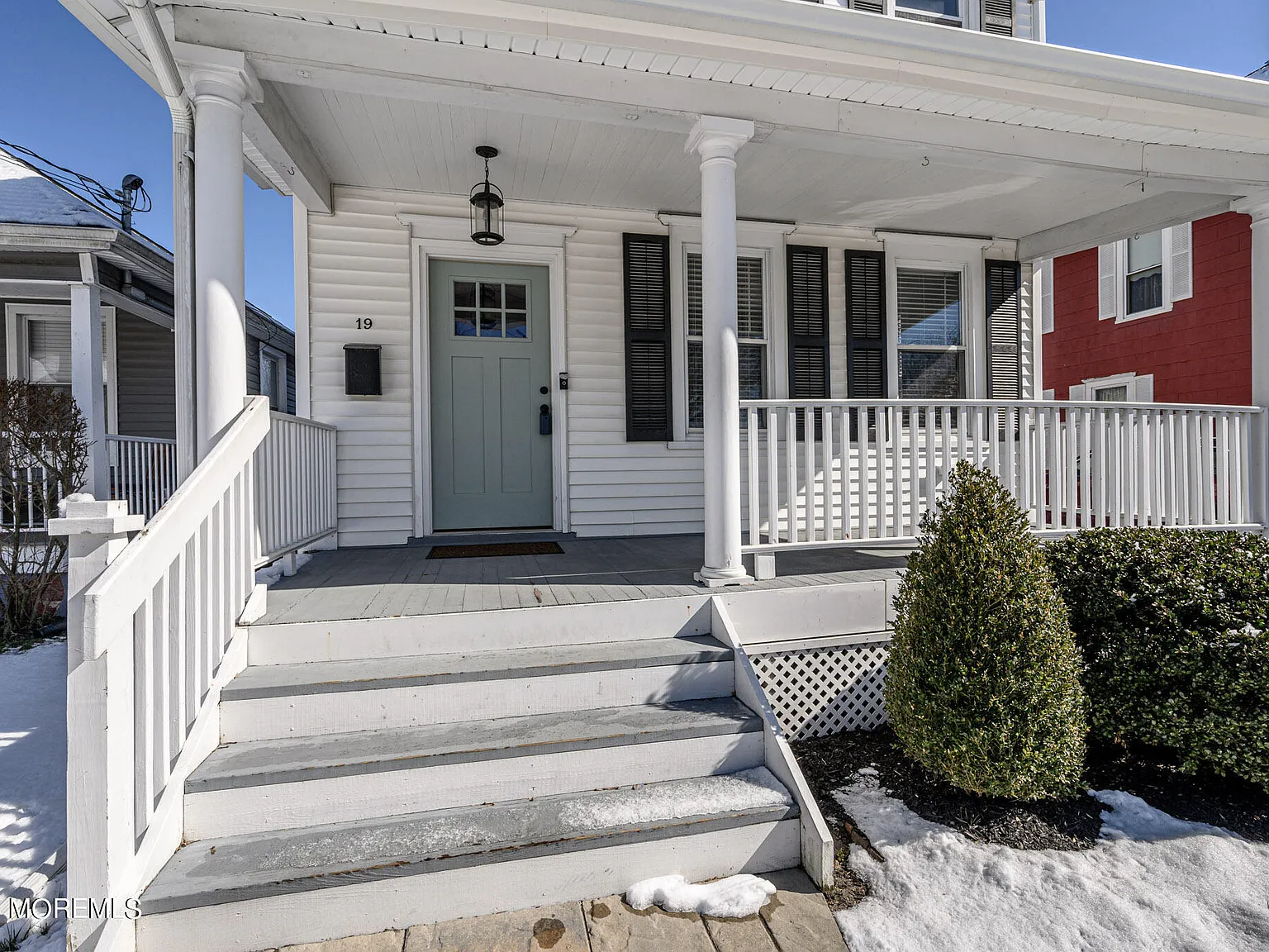 3 bed, 1.5 bath, 1168 sqft, $4,500 — Photo 2