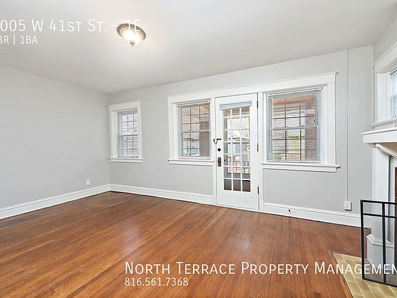 3rd image of 1005 W 41st St APT 1E