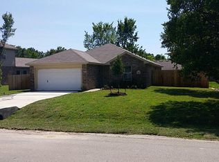 12263 Ridgecrest Dr, Willis, TX 77318