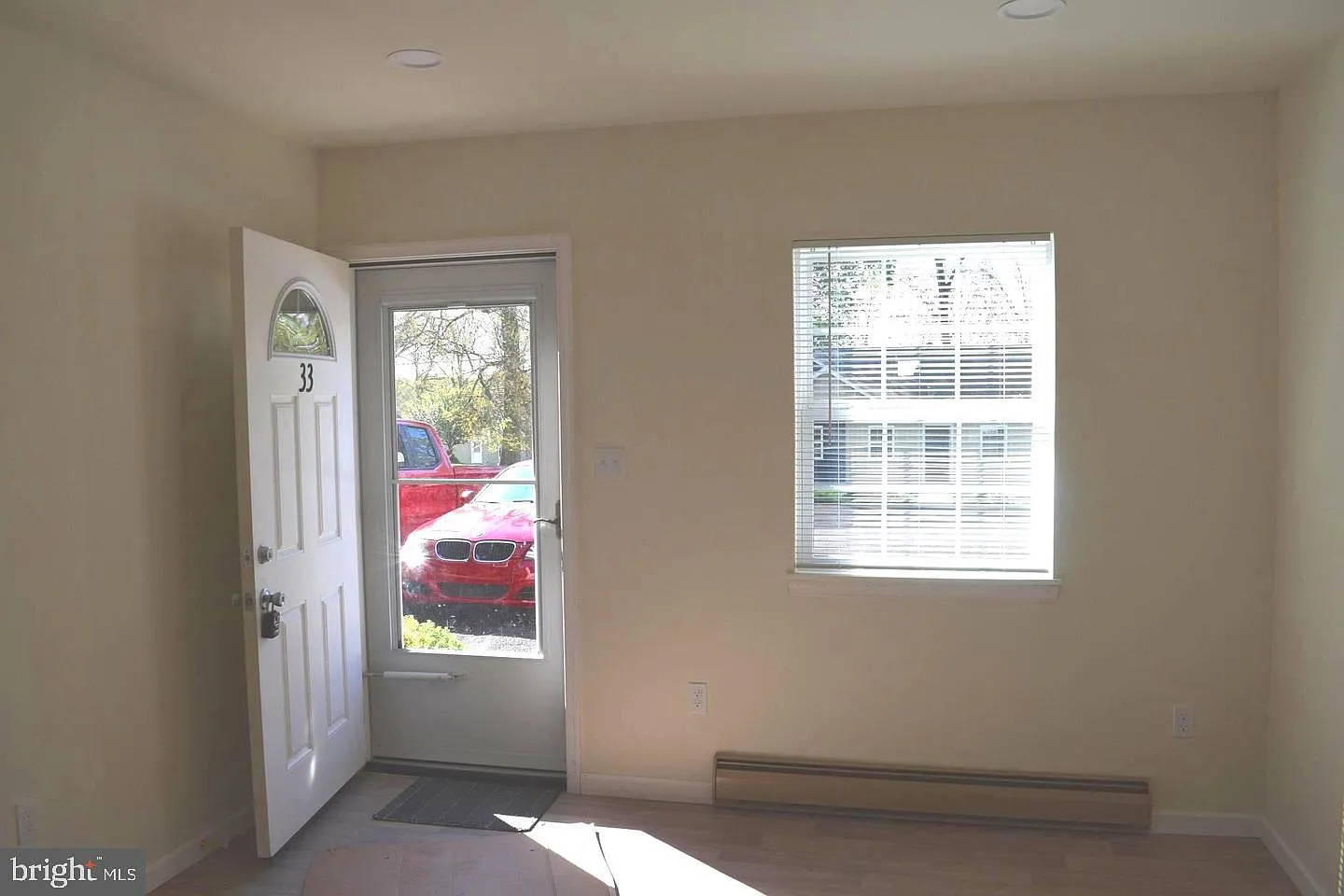2 bed, 1.0 bath, 720 sqft, $1,475 — Photo 2