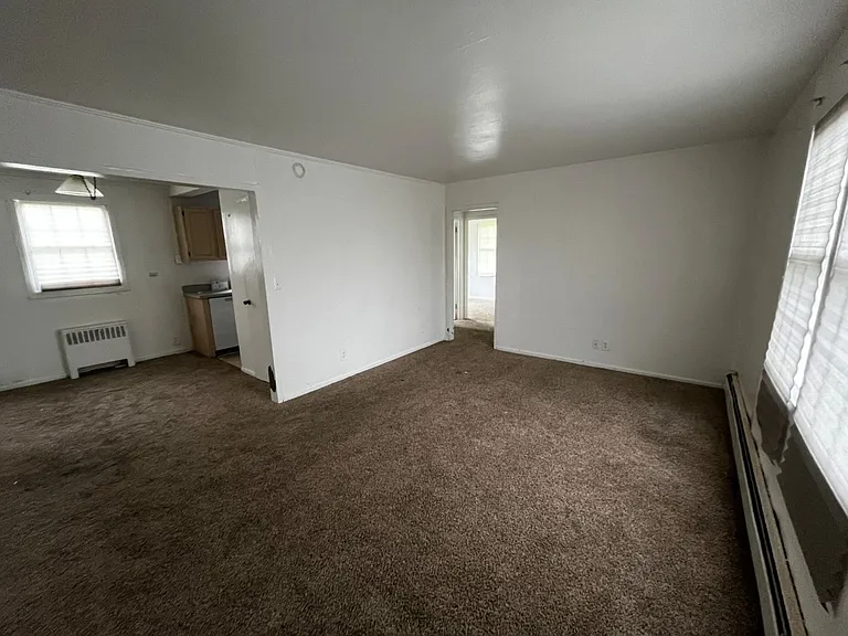 Chestnut Hills Apartments! — Photo 13