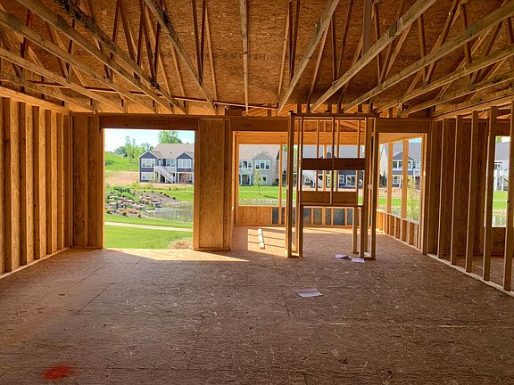 4th image of 1056 Haven Dr