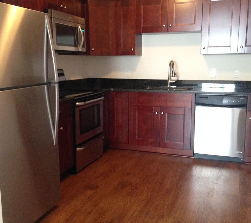 1st image of 1139 E Ocean View Ave Unit 4