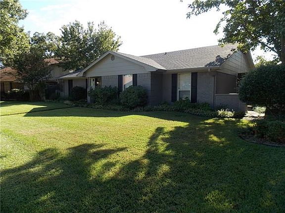 4th image of 606 Sevilla Dr