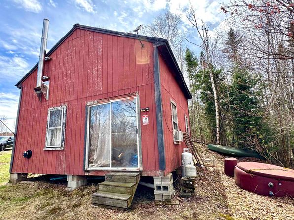 17 Spencer Road, Stewartstown, NH 03576