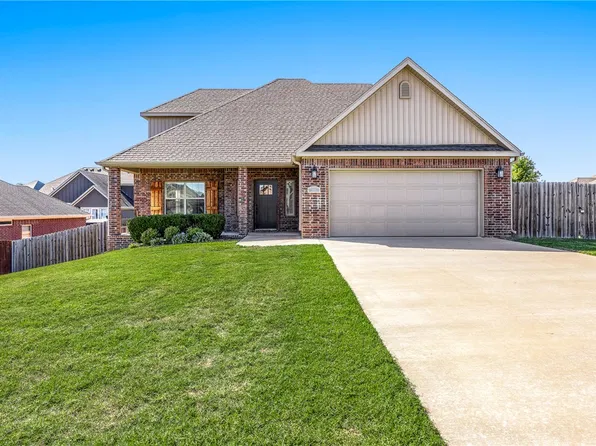 511 Oak Run Ln, Cave Springs, AR 72718