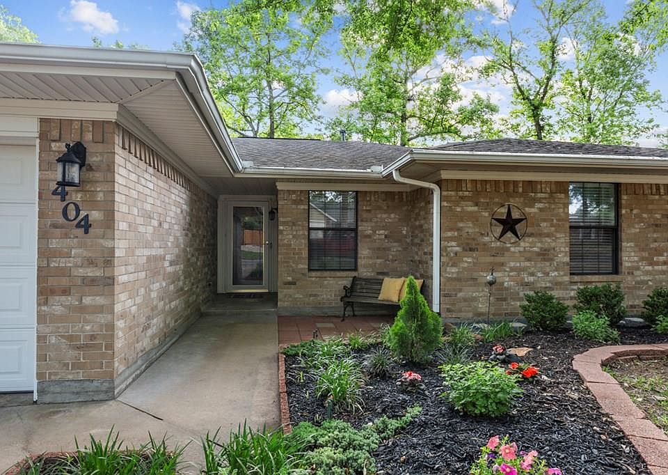 1st image of 404 Hickory Hill Dr