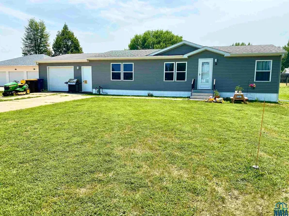 18 Meadow Dr, Kingsley, IA 51028