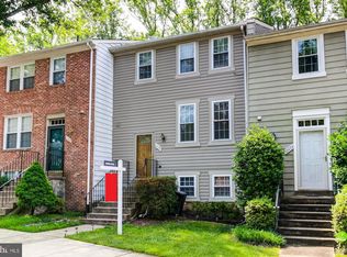 10051 Chestnut Wood Ln, Burke, VA 22015