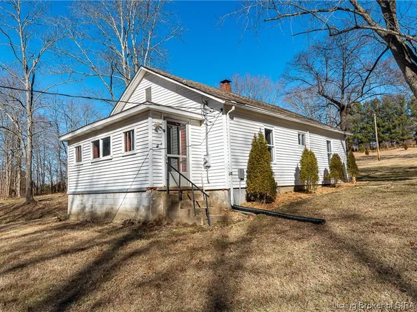 7564 E State Road 160, Salem, IN 47167