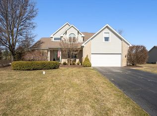 9109 Periwinkle Way, Brighton, MI 48116