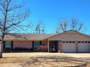 3205 S Rankin St, Edmond, OK 73013