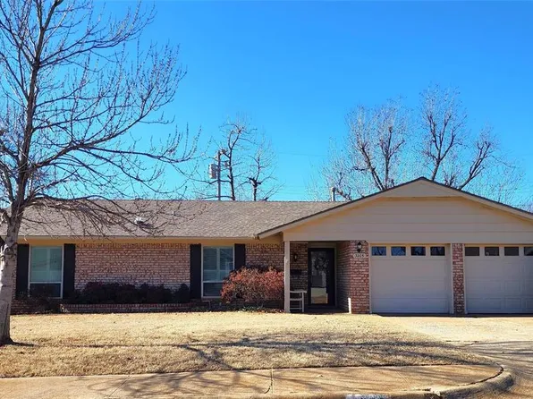 3205 S Rankin St, Edmond, OK 73013