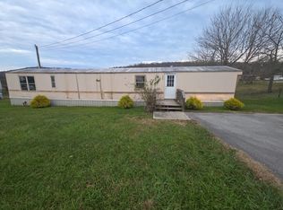 1459 Hickory Valley Rd, Sparta, TN 38583
