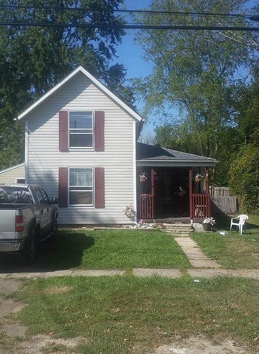 1st image of 905 Springville Ave