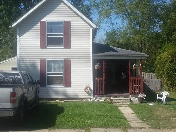 905 Springville Ave, Fostoria, OH 44830