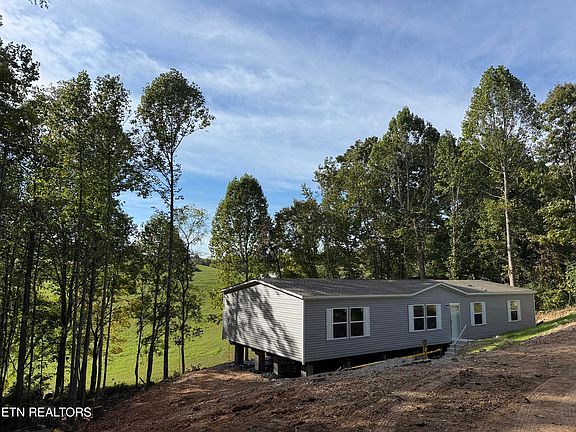2nd image of 128 Whitaker Ln