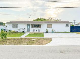 17230 NW 78th Ave, Hialeah, FL 33015