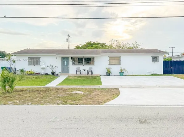 17230 NW 78th Ave, Hialeah, FL 33015