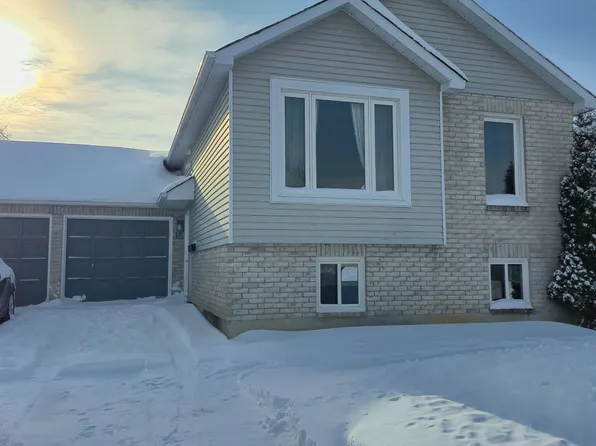 16 Herrell Ave, Barrie, ON L4N 6T5