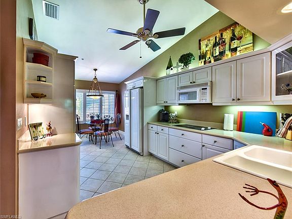 2nd image of 2355 Hidden Lake Dr #4