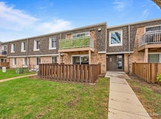 4704 Euclid Ave APT 1A, Rolling Meadows, IL 60008