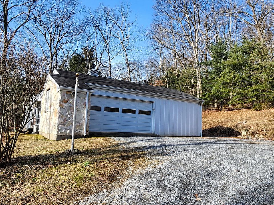 10315 Tanglewood Dr, Huntingdon, PA 16652 Zillow