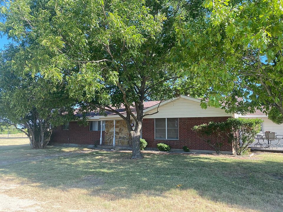 1st image of 4045 County Road 212