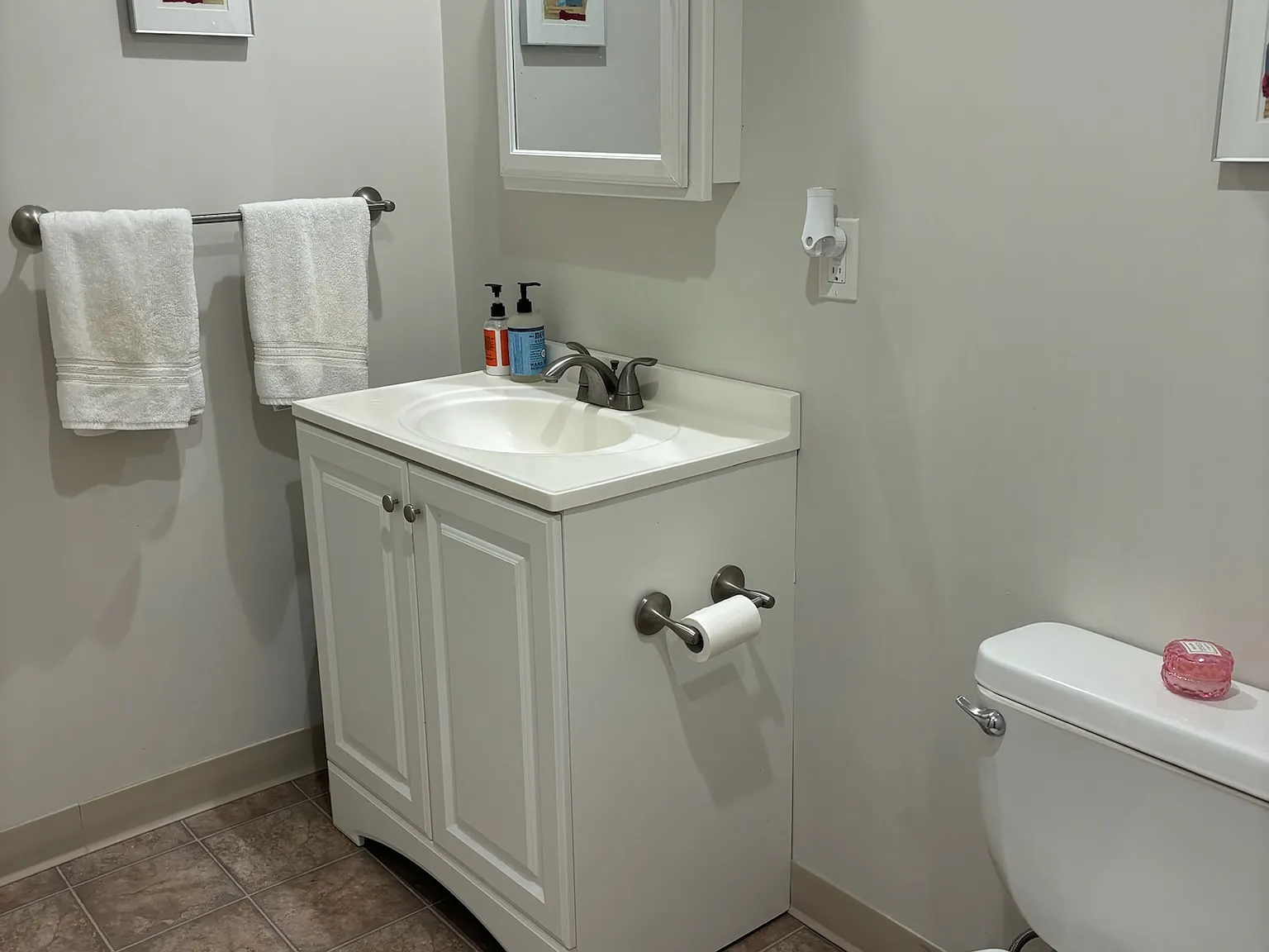 2 bed, 1200 sqft, $4,000 — Photo 3